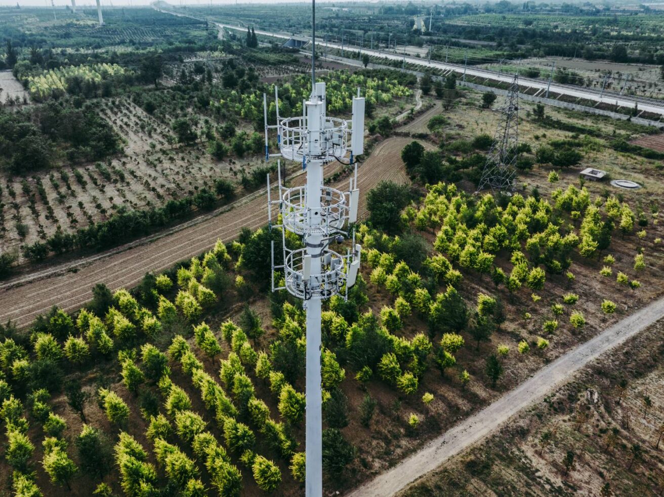 Cell tower