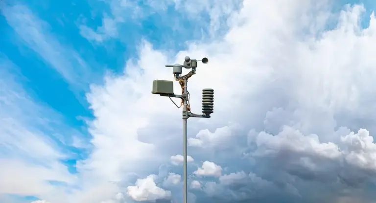 A SIM Storm Avoided: How Solve Helped Perry Weather Stay Ahead of the Front